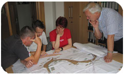 Das Team - Vermessungbüro Kaden in Dresden, Vermessung Dresden, Kataster Vermessung, Grundstücksvermessung, 3D Vermessung, Klinometer, inklinometer, Gutachten, Wohnflächenberechnung, GIS, GPS, Entwurfsvermessung, Laserscanning, Reinraumvermessung, Immobilienbewertung, Wertermittlung, Industrievermessung, Bestandsvermessung, Vermessungsbüros, Bauantrag Sachsen, Dresden Das Team - Vermessungbüro Kaden in Dresden, Vermessung Dresden, Kataster Vermessung, Grundstücksvermessung, 3D Vermessung, Klinometer, inklinometer, Gutachten, Wohnflächenberechnung, GIS, GPS, Entwurfsvermessung, Laserscanning, Reinraumvermessung, Immobilienbewertung, Wertermittlung, Industrievermessung, Bestandsvermessung, Vermessungsbüros, Bauantrag Sachsen, Dresden